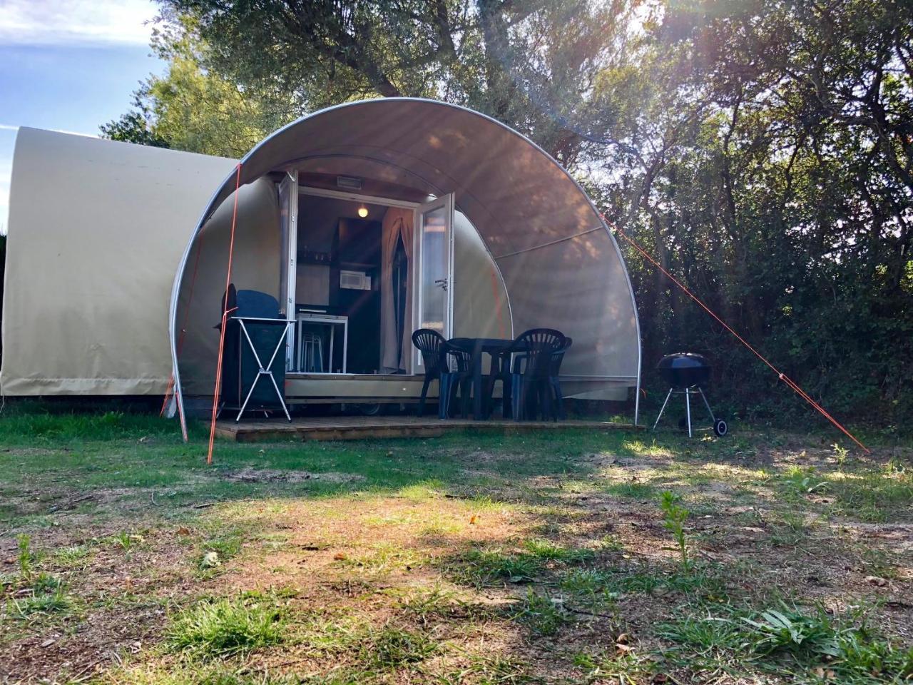 Camping Les Carolins Saint-Lo-d'Ourville Buitenkant foto