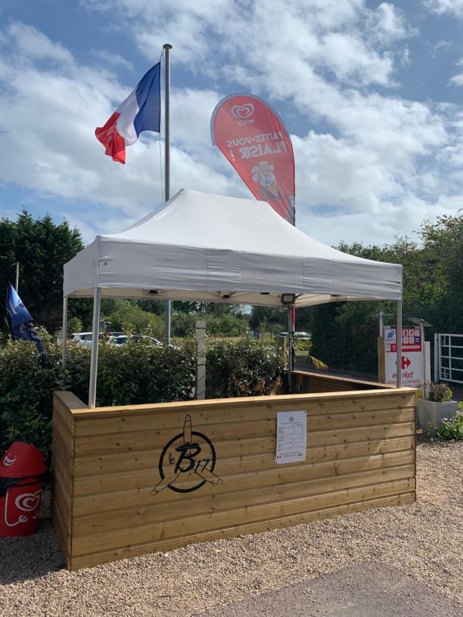 Camping Les Carolins Saint-Lo-d'Ourville Buitenkant foto